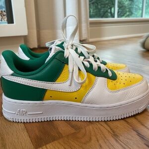 WORN ONCE CUSTOM!!! baylor nike sneakers